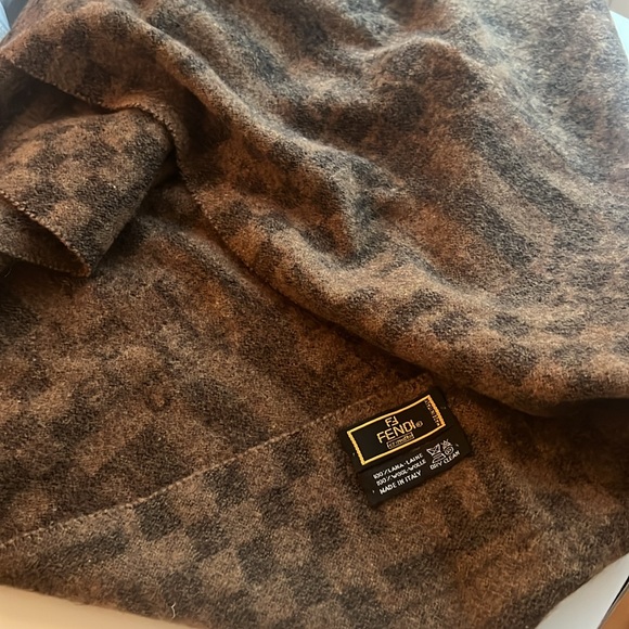 FENDI Wool Scarf Brown Black with F F lettering 60”x14” - Picture 12 of 12